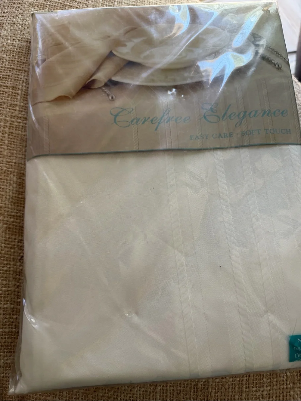 Carefree Elegance Tablecloth - White